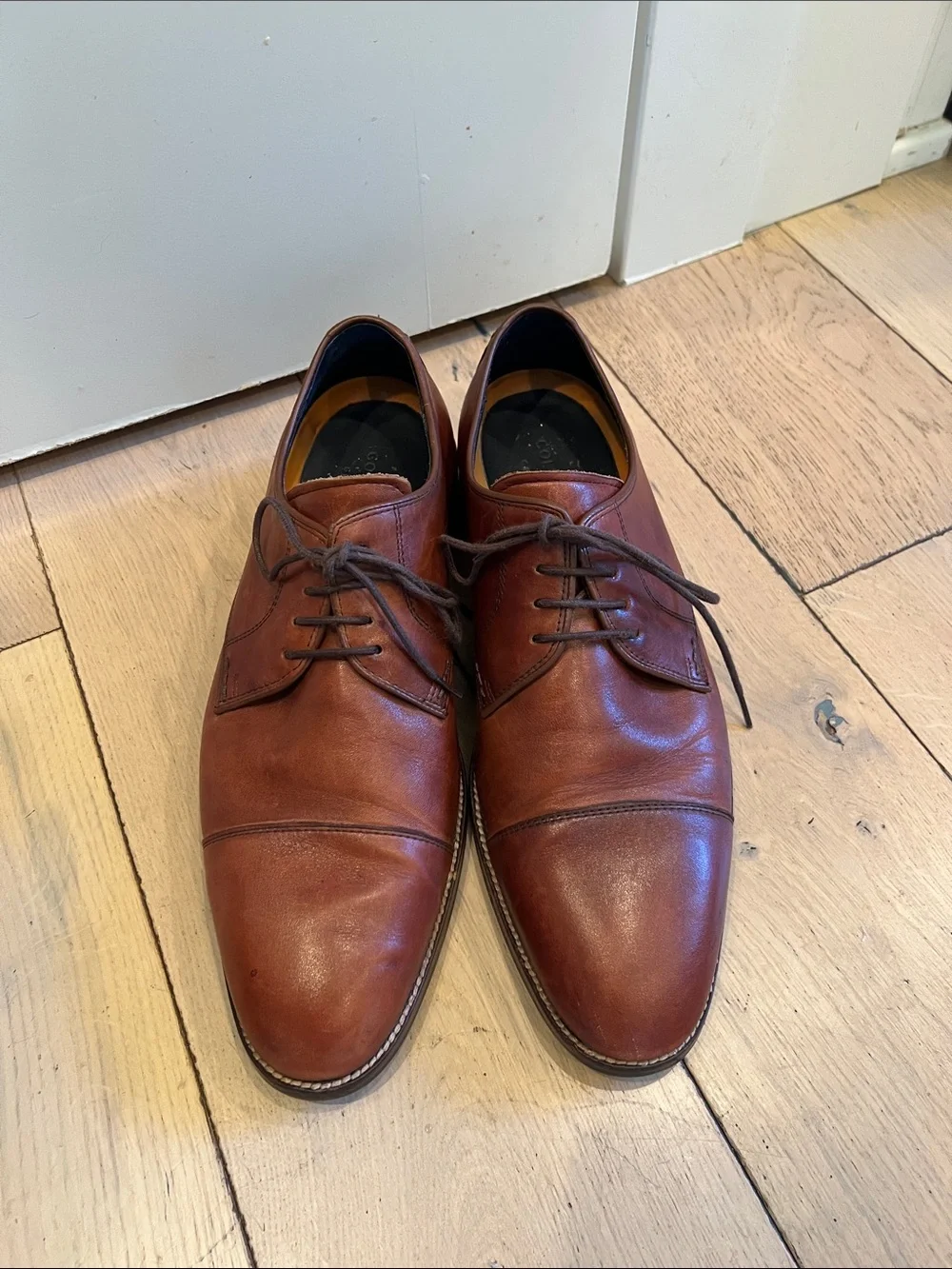 Cole Haan Men’s Chestnut Brown Leather Derby Shoes